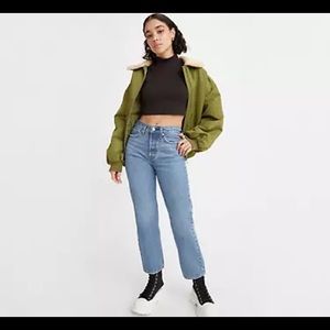 NWT Levi’s Wedgie Straight Fit Jeans